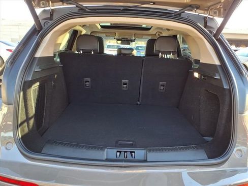 New 2026 Lincoln Corsair Reserve FWD image 16