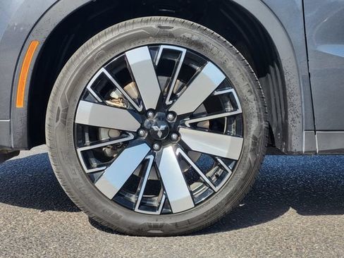 Used 2025 Mitsubishi Outlander AWD image 11