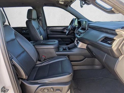 Used 2021 GMC Yukon XL SLT image 20