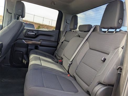 Used 2022 Chevrolet Silverado 1500 RST image 18