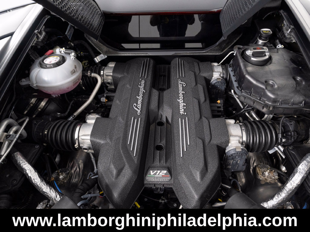 Used 2024 Lamborghini Revuelto AWD/4WD image 59