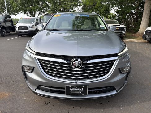 Used 2024 Buick Enclave Essence w/ Experience Buick Package image 3