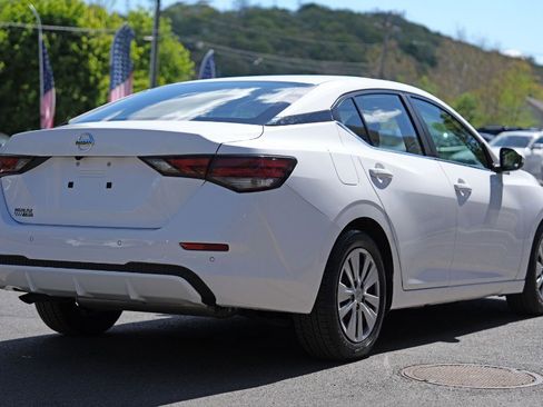 Used 2022 Nissan Sentra S FWD image 5