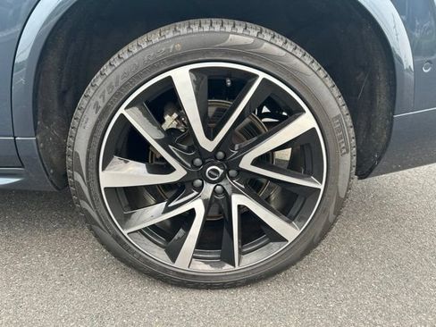 Certified 2024 Volvo XC90 B6 Plus AWD/4WD image 9