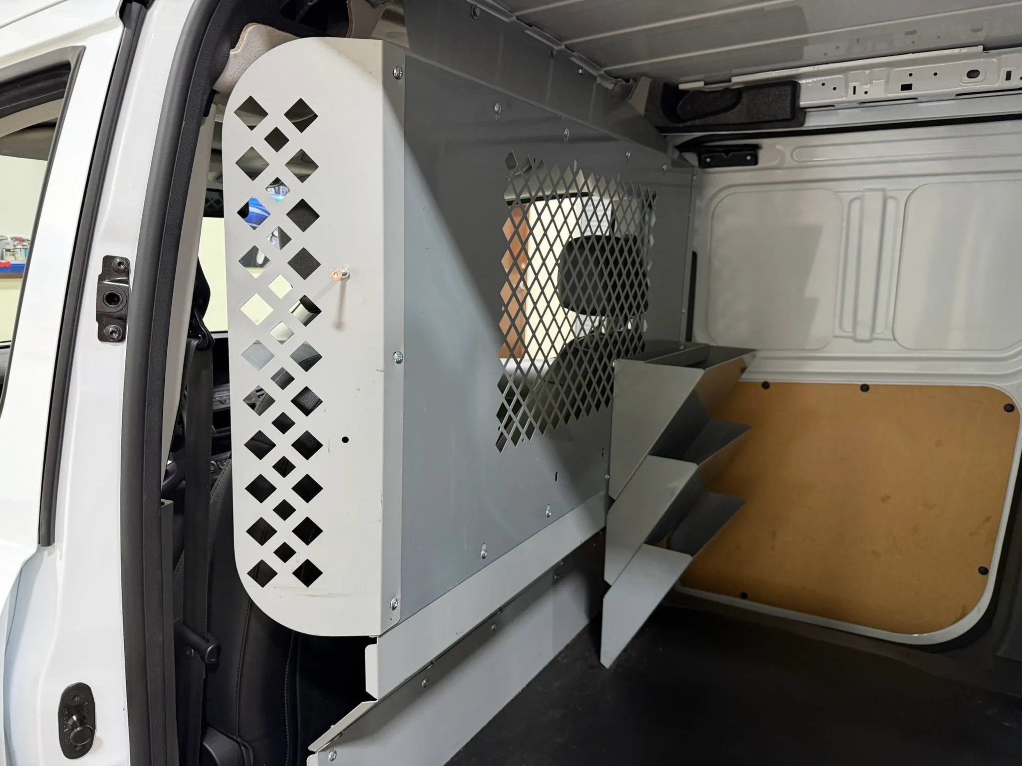 Used 2022 Ford Transit Connect XL FWD image 25