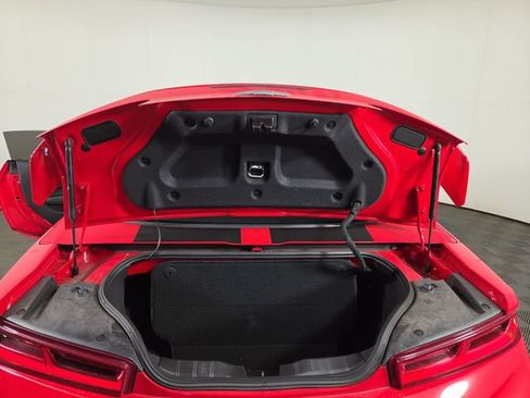 Used 2017 Chevrolet Camaro LT RWD image 32