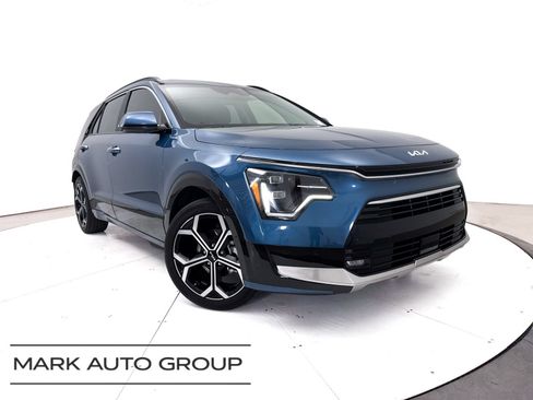 Certified 2024 Kia Niro SX Touring FWD image 1