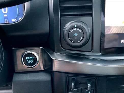 Used 2023 Ford F250 Lariat w/ Lariat Ultimate Package image 32