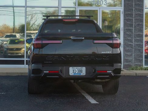 Used 2023 Hyundai Santa Cruz Night image 7