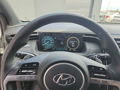 Used 2023 Hyundai Santa Cruz SEL Premium image 8