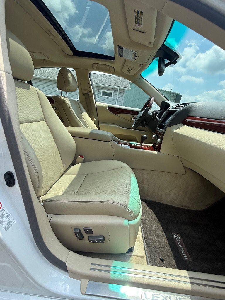 Used 2012 Lexus LS 460 w/ Comfort Pkg RWD image 21