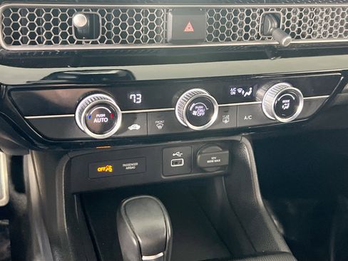 Used 2023 Honda Civic Sport image 15