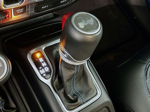 Used 2022 Jeep Wrangler Unlimited Rubicon 4xe w/ Steel Bumper Group image 24