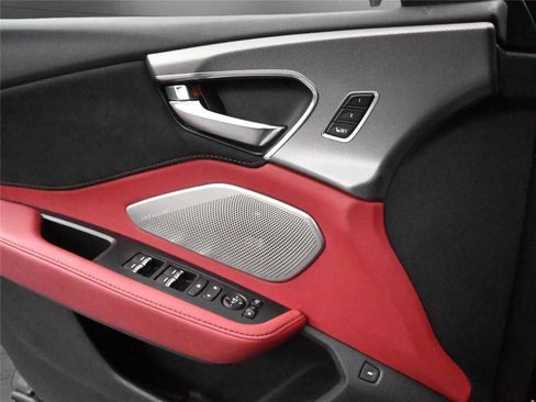 Used 2025 Acura RDX A-Spec image 7