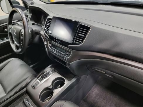 Certified 2023 Honda Ridgeline RTL image 17