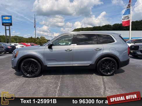 Used 2022 Kia Telluride SX w/ SX Prestige Package image 8
