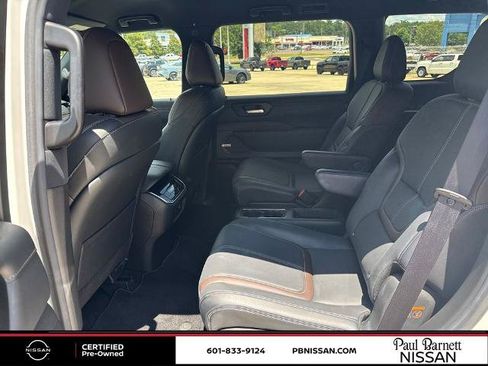 Certified 2025 Nissan Armada SL w/ Captain's Chari Seat Package AWD/4WD image 21