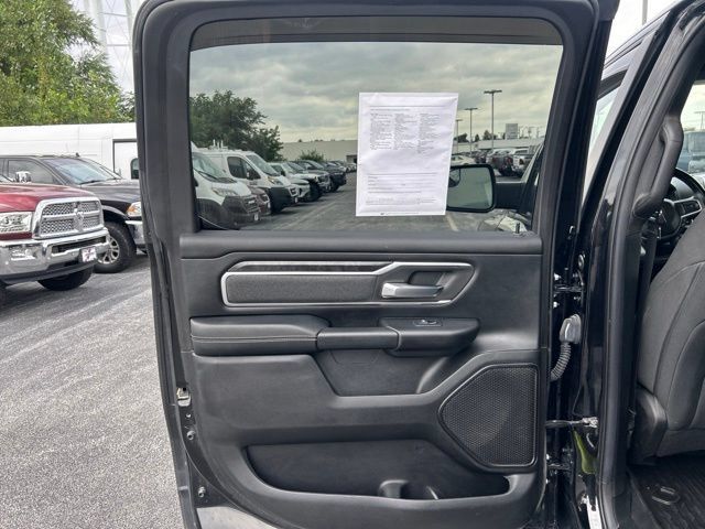 Used 2019 RAM 1500 Big Horn AWD/4WD image 15