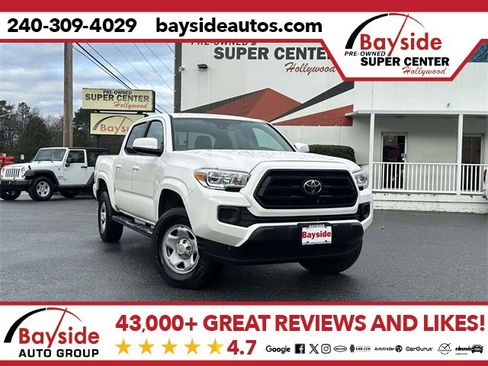 Used 2021 Toyota Tacoma SR image 1