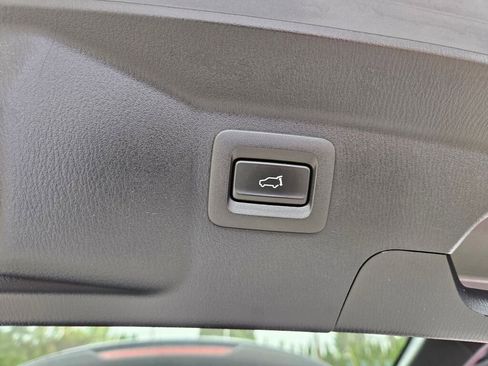 Certified 2021 MAZDA CX-9 Carbon Edition image 12