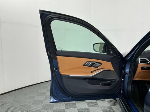 New 2026 BMW 330i Sedan w/ Premium Package RWD image 19