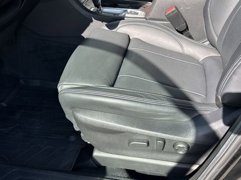 Certified 2025 Subaru Ascent Touring w/ Popular Package #2 image 22