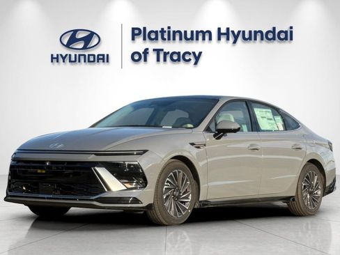 New 2026 Hyundai Sonata Limited FWD image 8