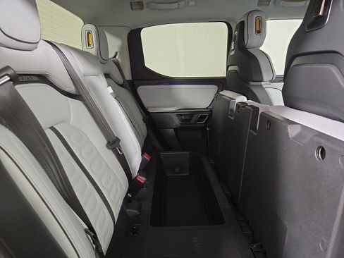 Used 2023 Rivian R1T Adventure image 24