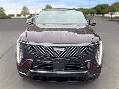 New 2025 Cadillac Escalade IQ Sport 2 w/ LPO, ONYX Package image 2