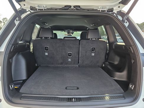 New 2026 Jeep Grand Cherokee Altitude image 26