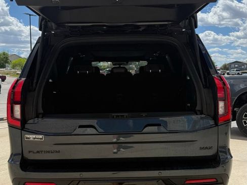 Used 2025 Ford Expedition Max Platinum w/ Stealth Performance Package AWD/4WD image 9