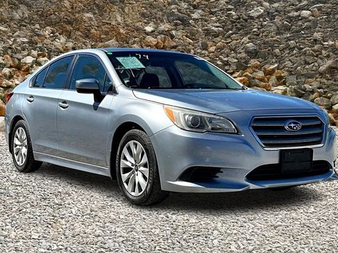 Used 2016 Subaru Legacy 2.5i Premium image 11
