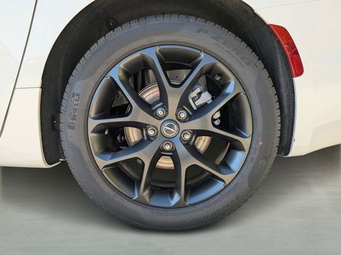 New 2026 Chrysler Pacifica Select w/ S Appearance Package image 6