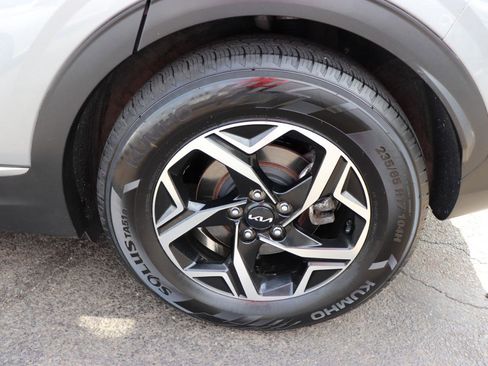 Used 2024 Kia Sportage LX image 47