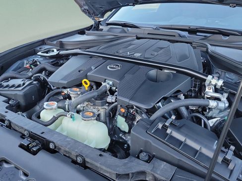 Used 2024 Nissan Z NISMO w/ Floor Mat Package image 25