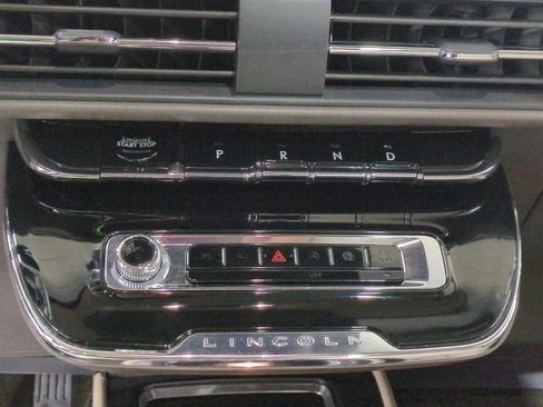 Certified 2023 Lincoln Corsair Reserve w/ Equipment Group 201A image 23