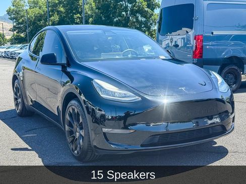 Used 2021 Tesla Model Y Long Range AWD/4WD image 5