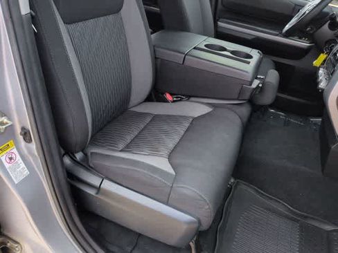 Used 2016 Toyota Tundra SR5 AWD/4WD image 21