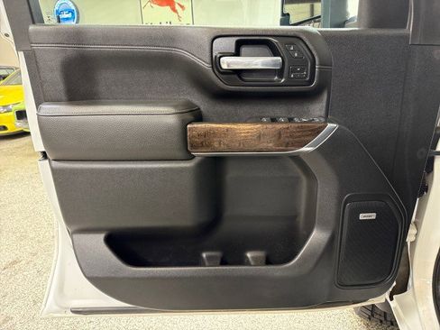 Used 2020 GMC Sierra 3500 Denali w/ Denali Ultimate Package image 23