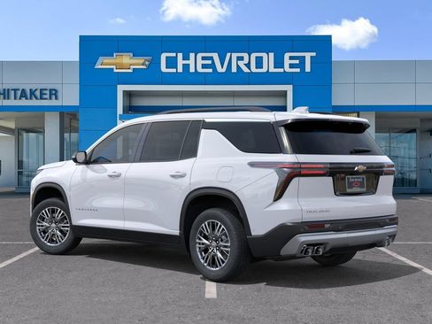 New 2026 Chevrolet Traverse LT FWD image 3