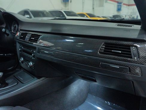 Used 2011 BMW M3 image 40