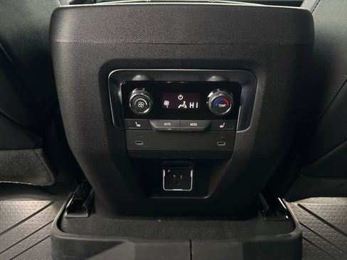 Used 2025 Chevrolet Tahoe RST w/ Comfort Package image 11