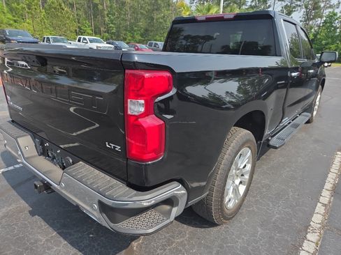Used 2024 Chevrolet Silverado 1500 LTZ w/ Z71 Off-Road Package image 6