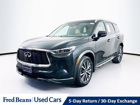 Used 2023 INFINITI QX60 Sensory w/ Cargo Package image 3