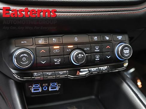 Used 2024 Dodge Durango GT RWD image 20