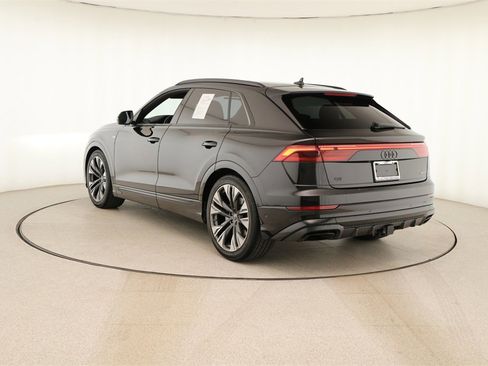Certified 2025 Audi Q8 Prestige w/ Prestige Package image 4
