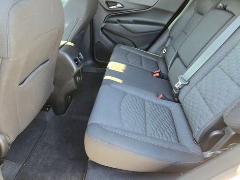 Used 2019 Chevrolet Equinox LT image 13
