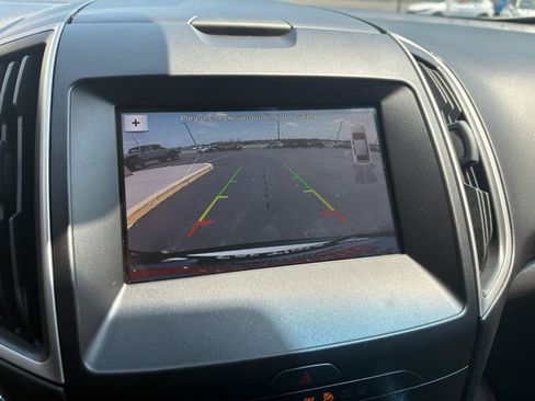 Used 2019 Ford Edge SEL w/ Equipment Group 201A AWD/4WD image 19