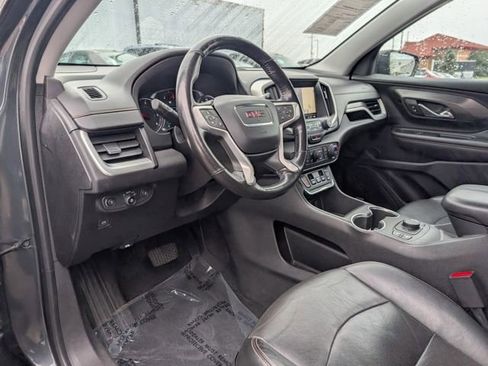 Used 2018 GMC Terrain SLT w/ Infotainment Package II image 8