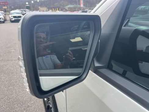 Used 2023 Ford F150 Lariat w/ Equipment Group 502A High image 22